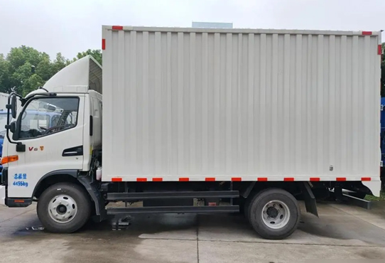 4.2米厢式货车